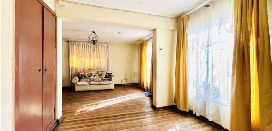 Casa Calle longitudinal