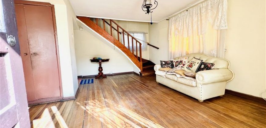 Casa Calle longitudinal